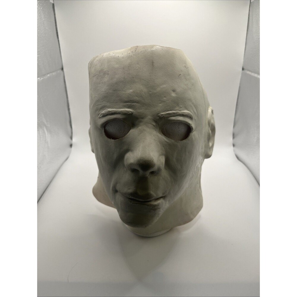 Halloween 2 Michael Myers Face Mask-Trick or Treat Studios by Justin Mabry